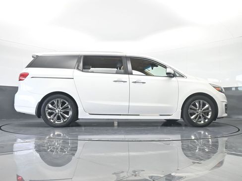 Used 2016 Kia Sedona SX Limited image 77