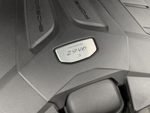 Certified 2022 Porsche Cayenne S image 61