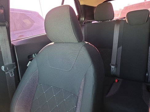 Used 2020 Nissan Kicks SV w/ Exterior Package image 15