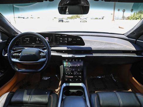Used 2023 Lucid Air Grand Touring AWD/4WD image 12