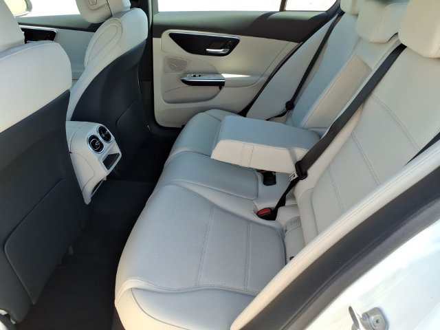 New 2026 Mercedes-Benz C 300 Sedan image 18