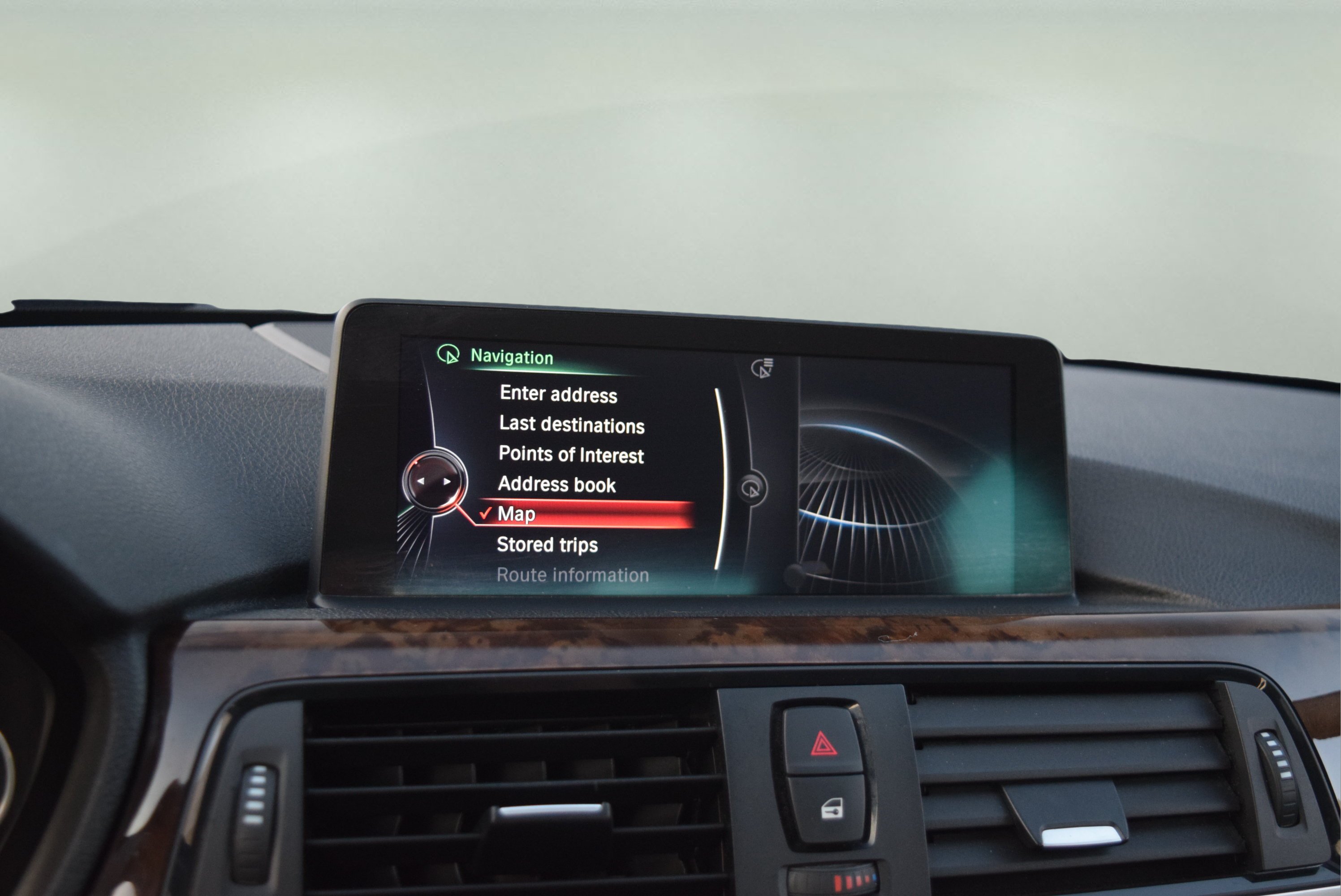 Used 2015 BMW 328i xDrive Sedan AWD/4WD image 14