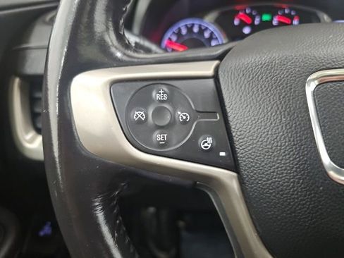 Used 2018 GMC Terrain Denali w/ Comfort Package image 21