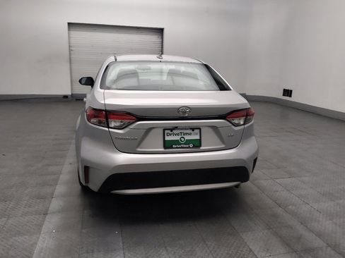 Used 2021 Toyota Corolla LE FWD image 6
