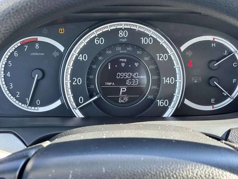 Used 2014 Honda Accord LX image 26