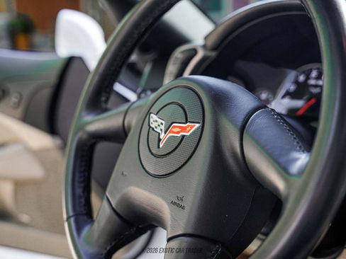 Used 2005 Chevrolet Corvette Convertible w/ Preferred Equipment Group RWD image 44