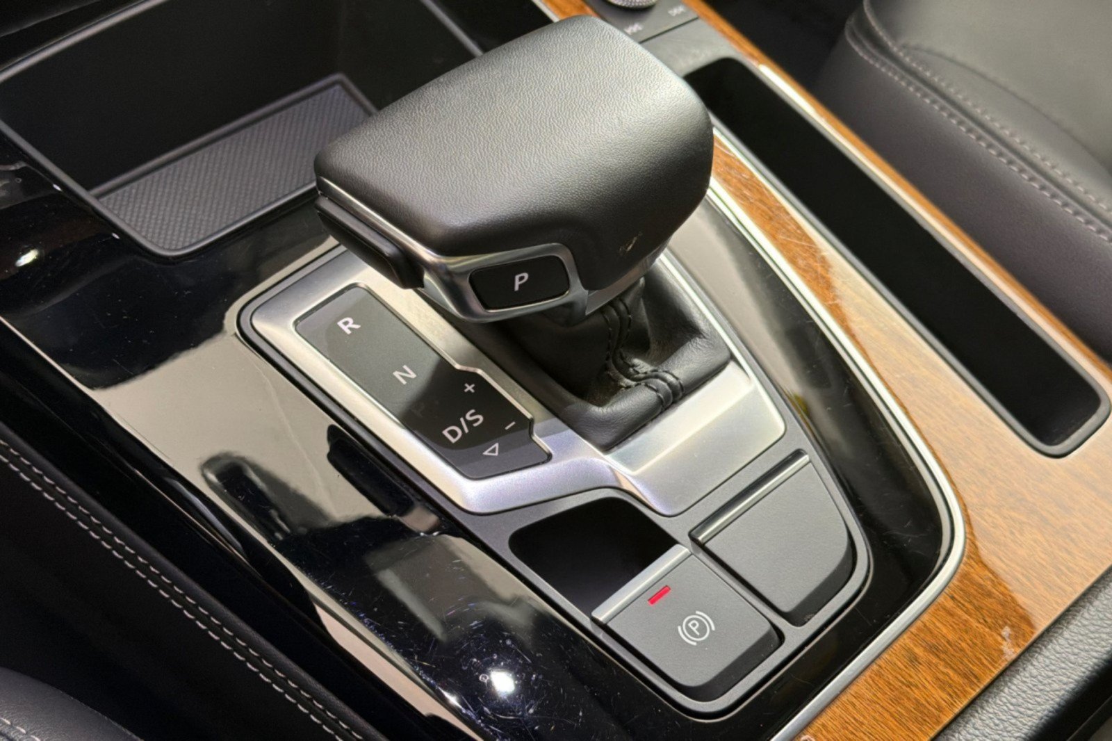 Used 2023 Audi Q5 2.0T Premium Plus w/ Premium Plus Package AWD/4WD image 19