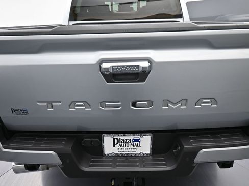 Certified 2024 Toyota Tacoma Limited w/ Limited Package (LT) image 23