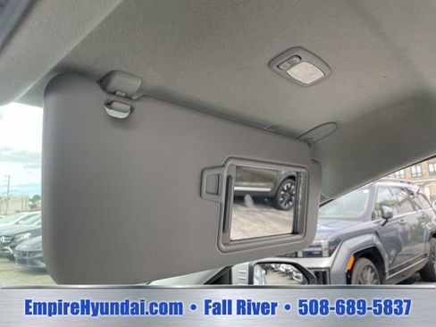 Used 2025 Hyundai Kona SEL FWD image 26