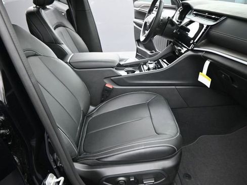 New 2026 Jeep Grand Cherokee Limited AWD/4WD image 22