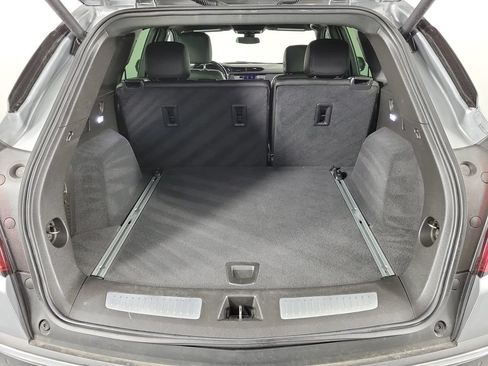 Used 2024 Cadillac XT5 Premium Luxury FWD image 8
