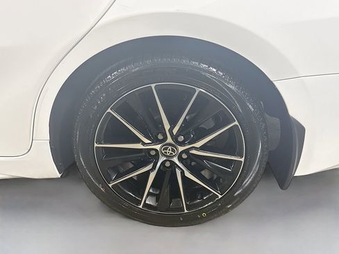 Certified 2024 Toyota Camry SE w/ Convenience Package FWD image 9