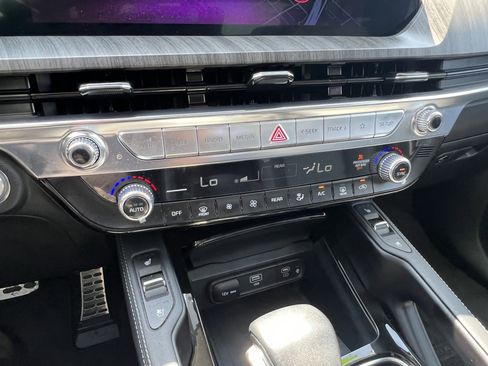 Certified 2024 Kia Telluride SX FWD image 31