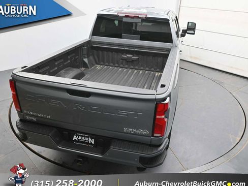 Used 2025 Chevrolet Silverado 3500 High Country w/ Technology Package image 28