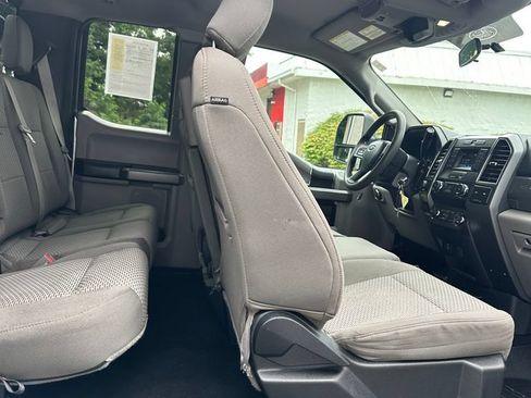 Used 2019 Ford F250 XLT w/ Snow Plow Prep Package AWD/4WD image 24