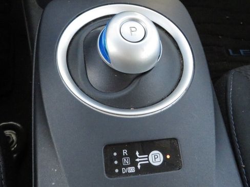 Used 2014 Nissan Leaf S w/ Charge Package image 20