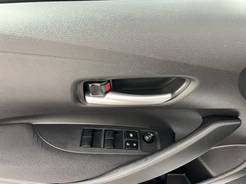 Certified 2021 Toyota Corolla LE image 16