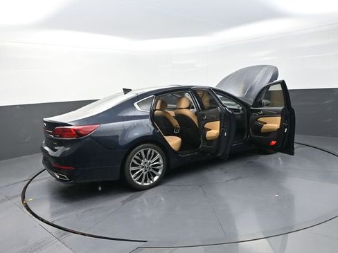 Used 2020 Kia Cadenza Limited image 51