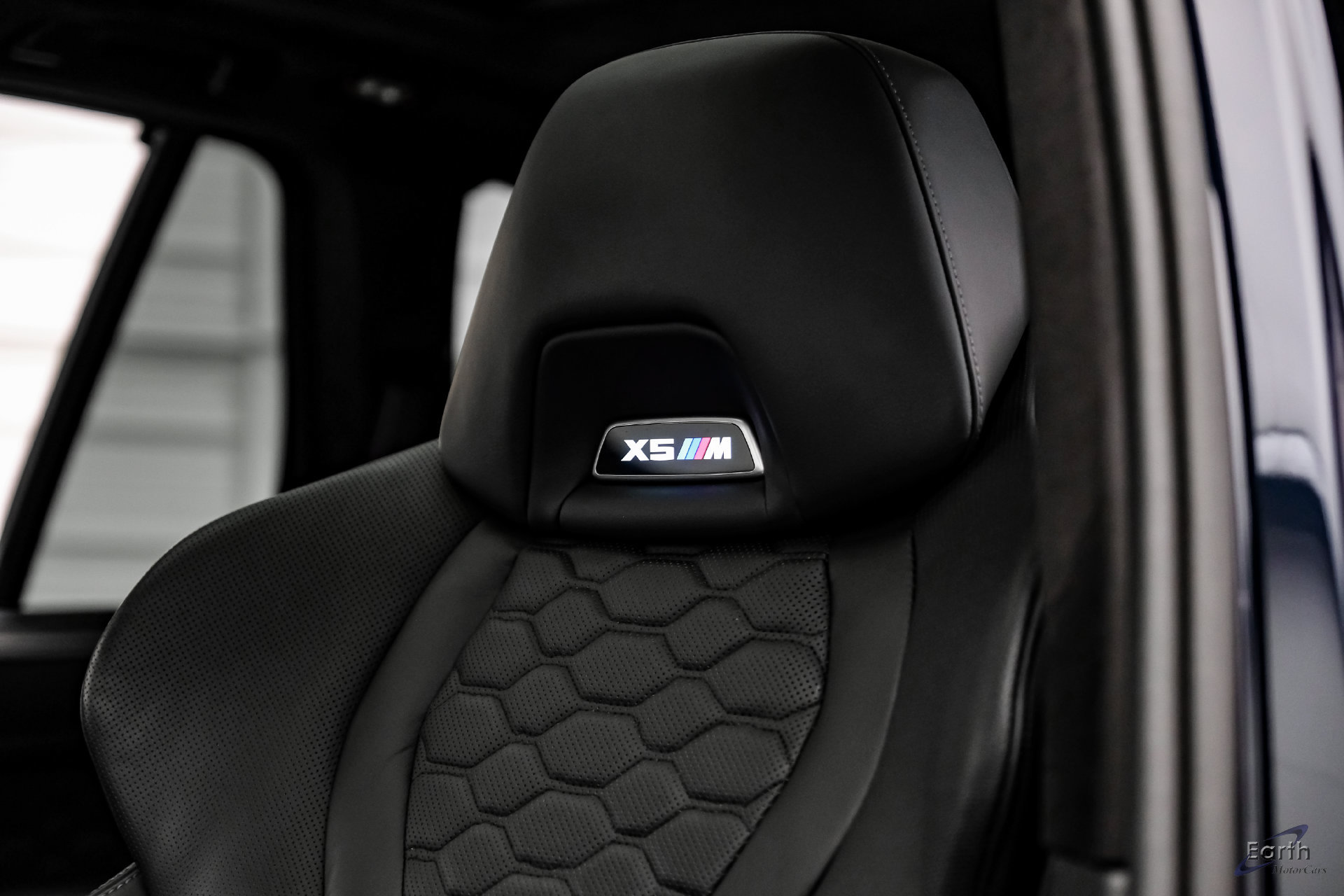 Used 2025 BMW X5 M Competition w/ Executive Package AWD/4WD image 41