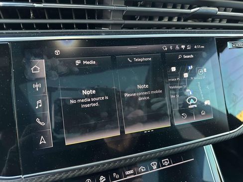 Used 2024 Audi RS Q8 image 27