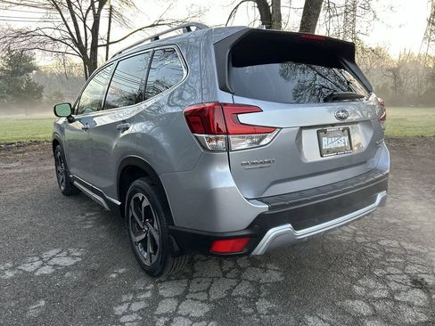 Certified 2023 Subaru Forester Touring AWD/4WD image 6