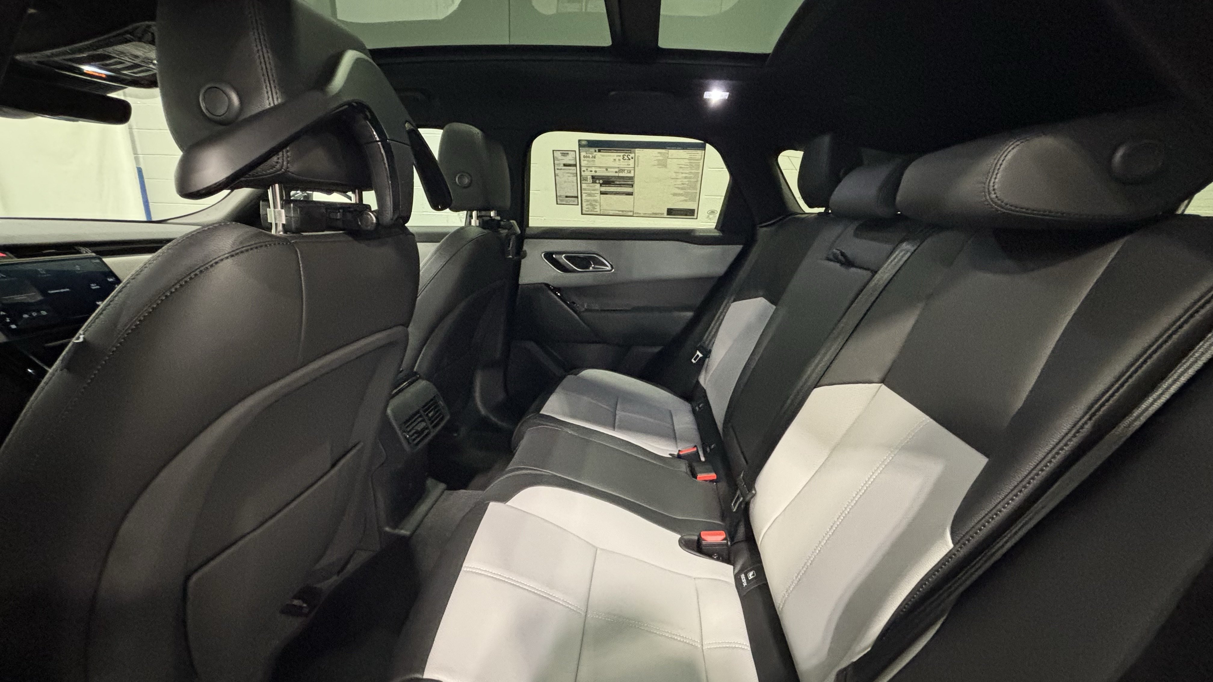 New 2026 Land Rover Range Rover Velar S AWD/4WD image 6