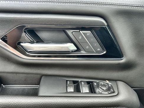 New 2026 GMC Yukon XL Denali w/ Sun & Power Step Package image 22