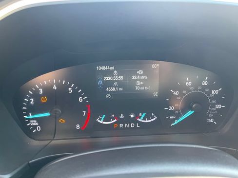 Used 2020 Ford Escape SE FWD image 18