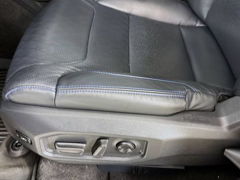 Used 2023 Toyota Tundra Platinum AWD/4WD image 22