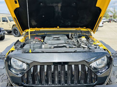 Used 2020 Jeep Wrangler Unlimited Sport S AWD/4WD image 35