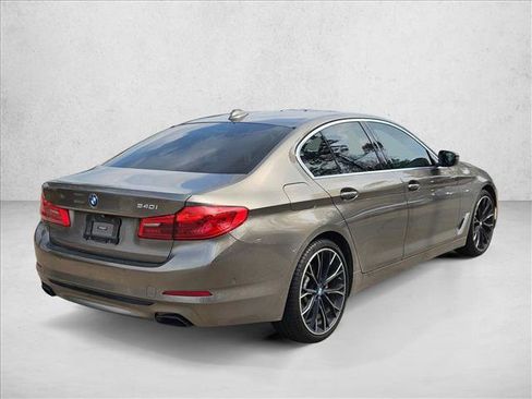 Used 2019 BMW 540i image 5