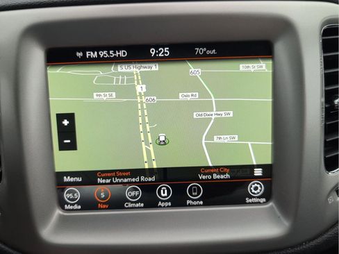 Certified 2021 Jeep Compass 80th Special Edition w/ Sun and Sound Group image 20