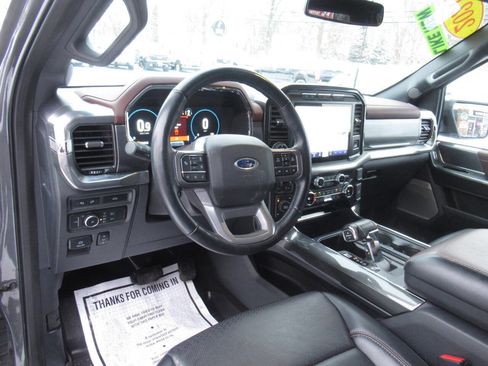 Used 2021 Ford F150 Lariat w/ Equipment Group 502A High image 23