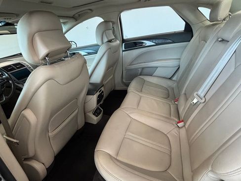 Used 2018 Lincoln MKZ Select w/ Magnetic Appearance Package image 6