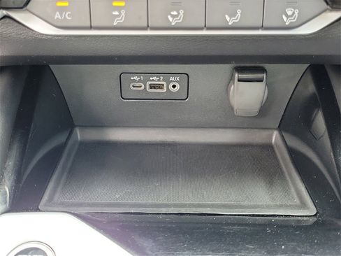 Used 2023 Nissan Altima 2.5 SR image 13