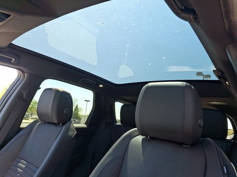 New 2026 Land Rover Discovery Sport Landmark AWD/4WD image 6