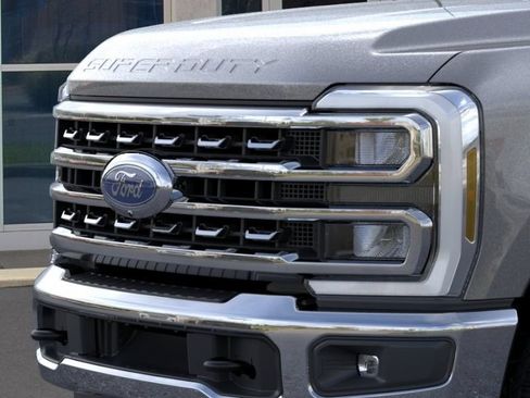 New 2026 Ford F350 XLT w/ XLT Premium Package AWD/4WD image 18