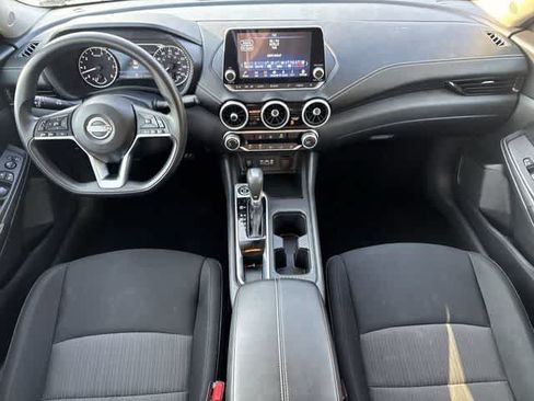 Used 2024 Nissan Sentra SV FWD image 14