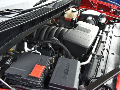 Used 2019 Chevrolet Silverado 1500 LT w/ Texas Edition image 48