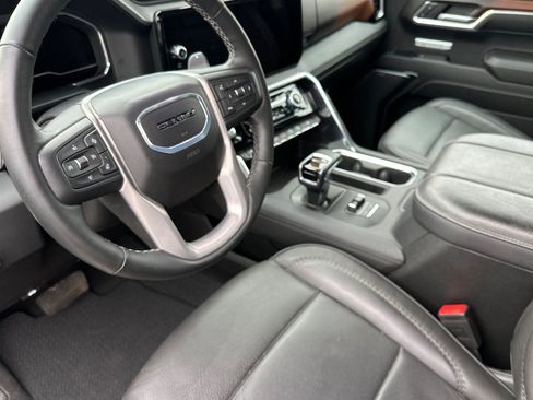 Used 2024 GMC Sierra 1500 Denali w/ Technology Package image 9