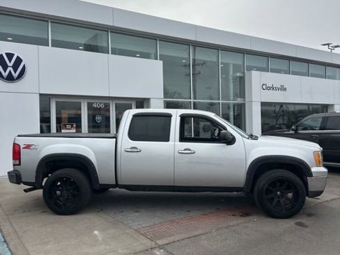 Used 2010 GMC Sierra 1500 SLE image 4