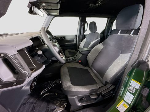 Used 2023 Ford Bronco 4-Door AWD/4WD image 22