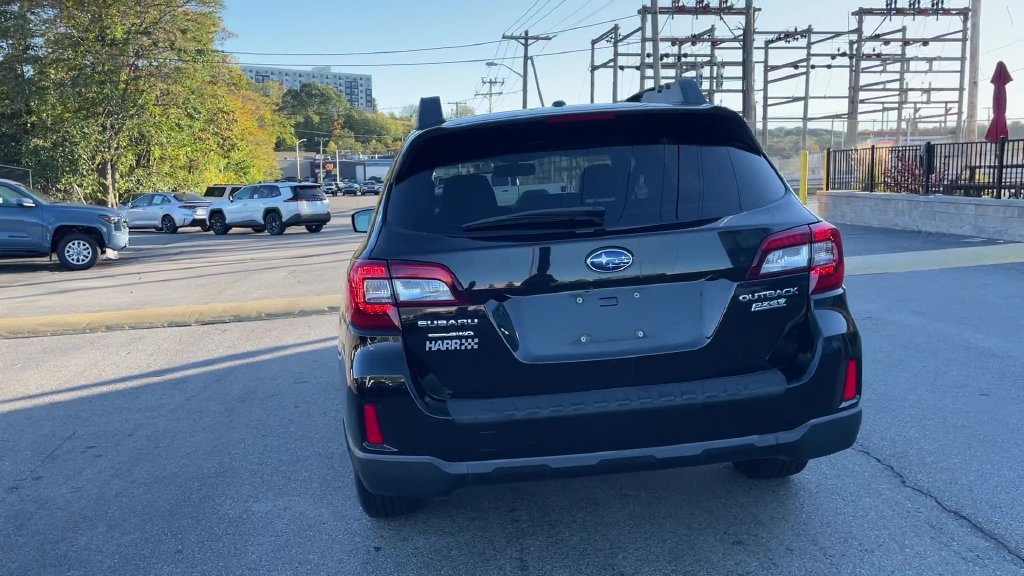 Used 2015 Subaru Outback 2.5i Premium AWD/4WD image 4