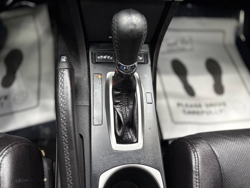 Used 2018 Acura ILX w/ Premium Package FWD image 20