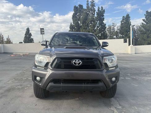 Used 2015 Toyota Tacoma PreRunner image 33