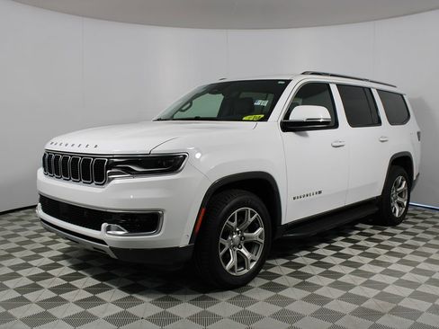 Used 2022 Jeep Wagoneer Series II image 47