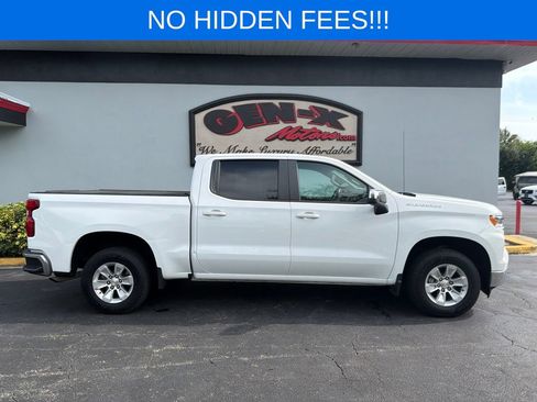 Used 2023 Chevrolet Silverado 1500 LT w/ Protection Package RWD image 2