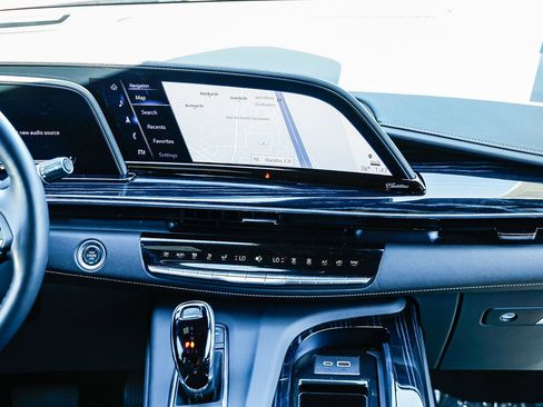 Used 2024 Cadillac Escalade Sport w/ LPO, ONYX Package AWD/4WD image 12