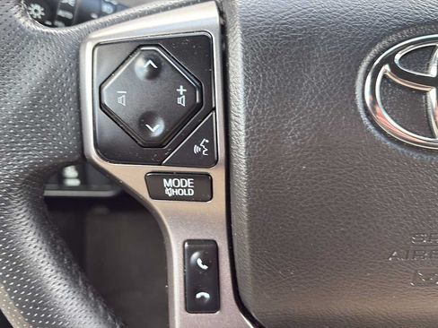 Used 2023 Toyota Tacoma Limited AWD/4WD image 31