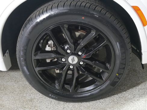 Used 2023 Dodge Durango GT image 15